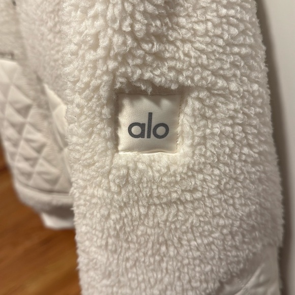 ALO Yoga Cream Teddy Jacket - Picture 8 of 10